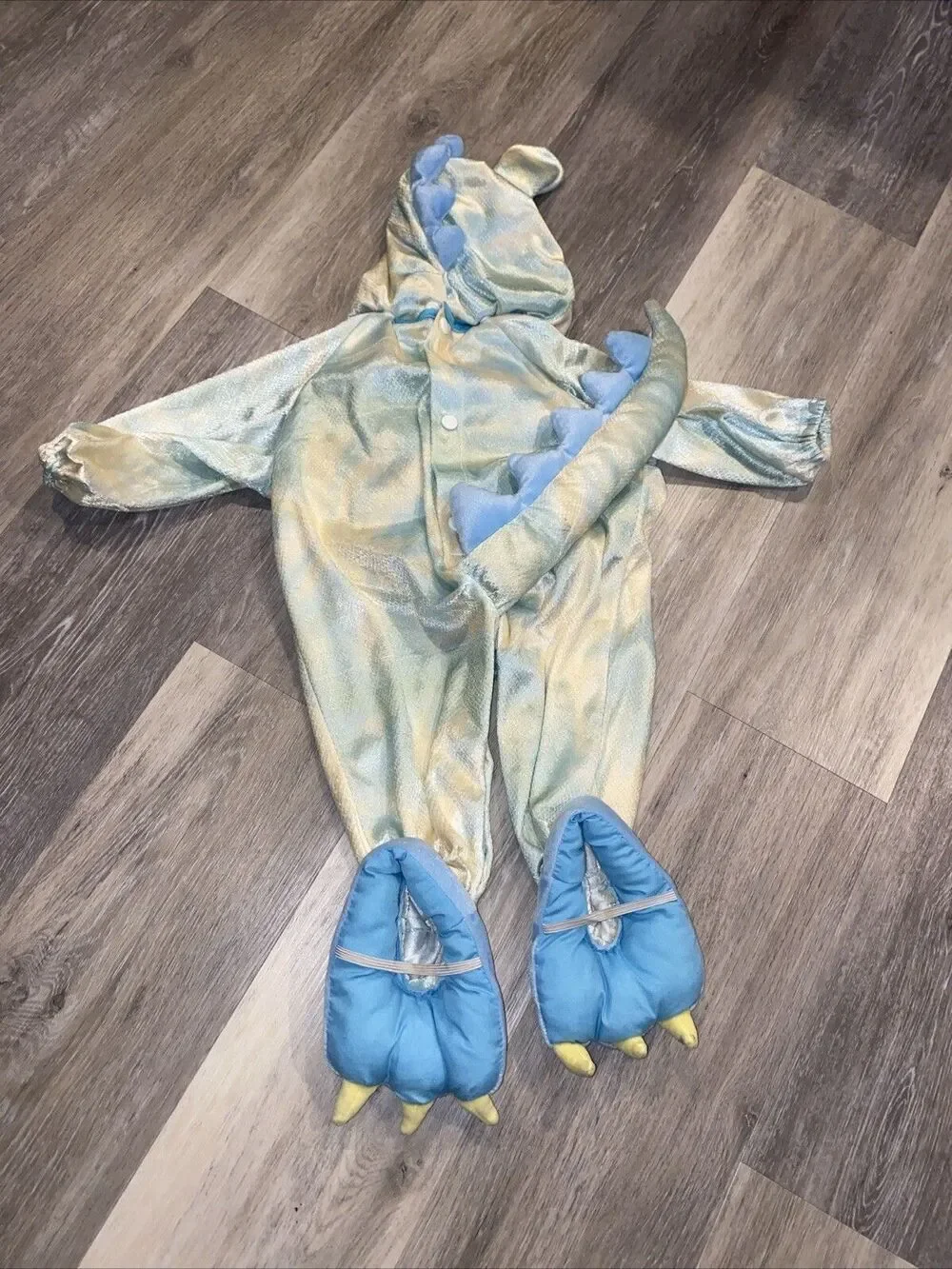 FUN WORLD DINOSAUR DRAGON MULTICOLOR SNAP 1 PIECE HALLOWEEN COSTUME BABY 12m 24m